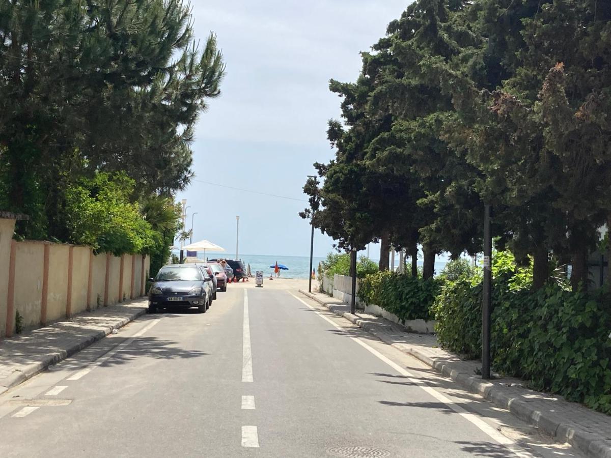 Lungomare Holiday Apartments Durrës Kültér fotó