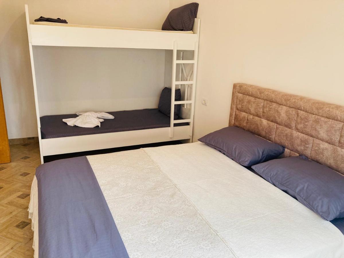 Lungomare Holiday Apartments Durrës Kültér fotó