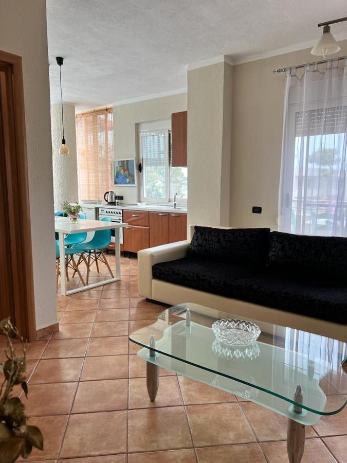 Lungomare Holiday Apartments Durrës Kültér fotó